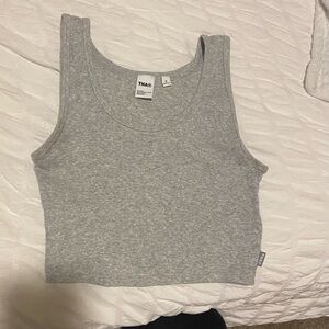 TNA Ribbed Cropped Tank